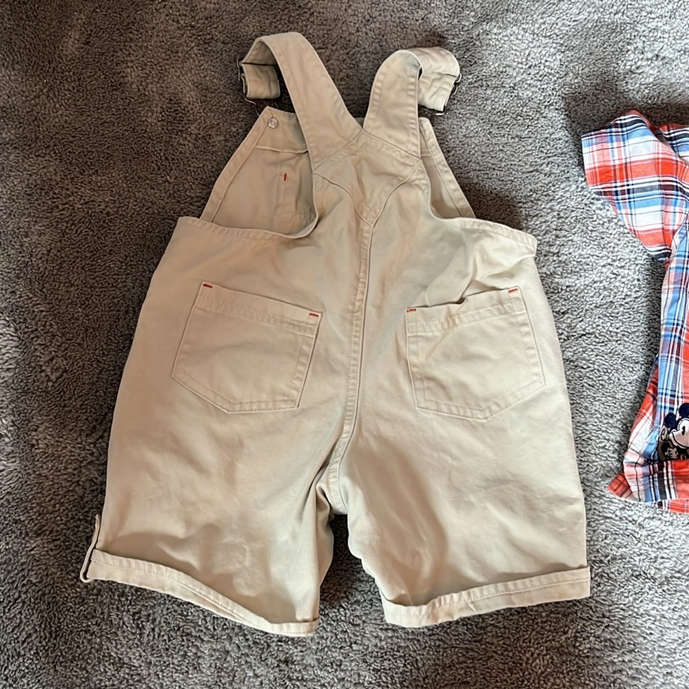 Disney outfit - Picture 4 of 10